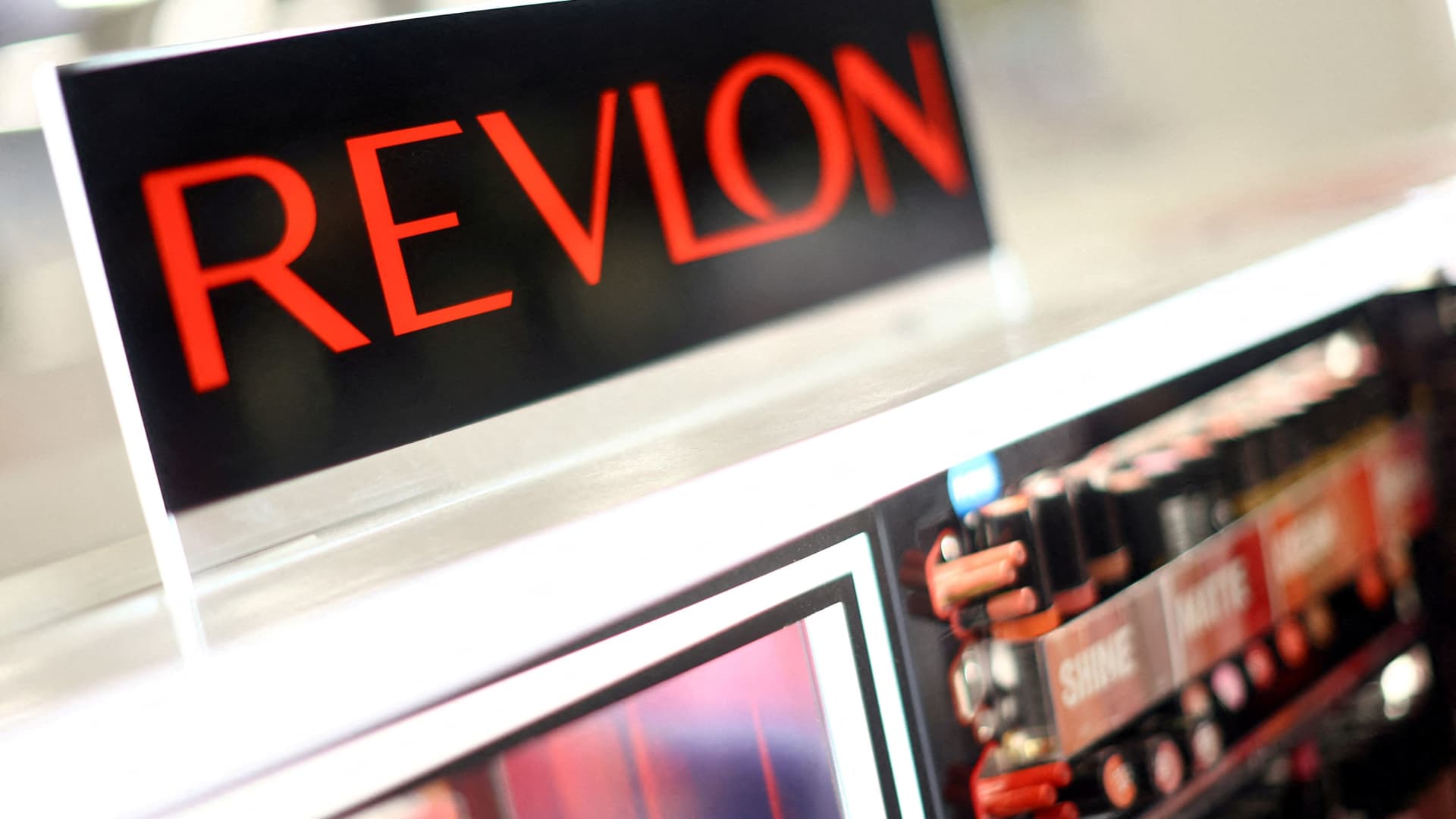 Stocks making the biggest moves midday: Digital World, Domino's, Revlon, Albertsons and more