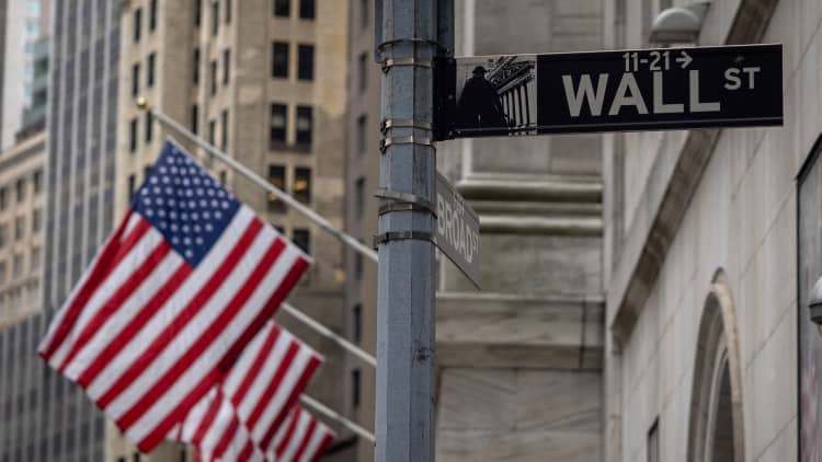 Stocks set to open slightly lower following Snap earnings