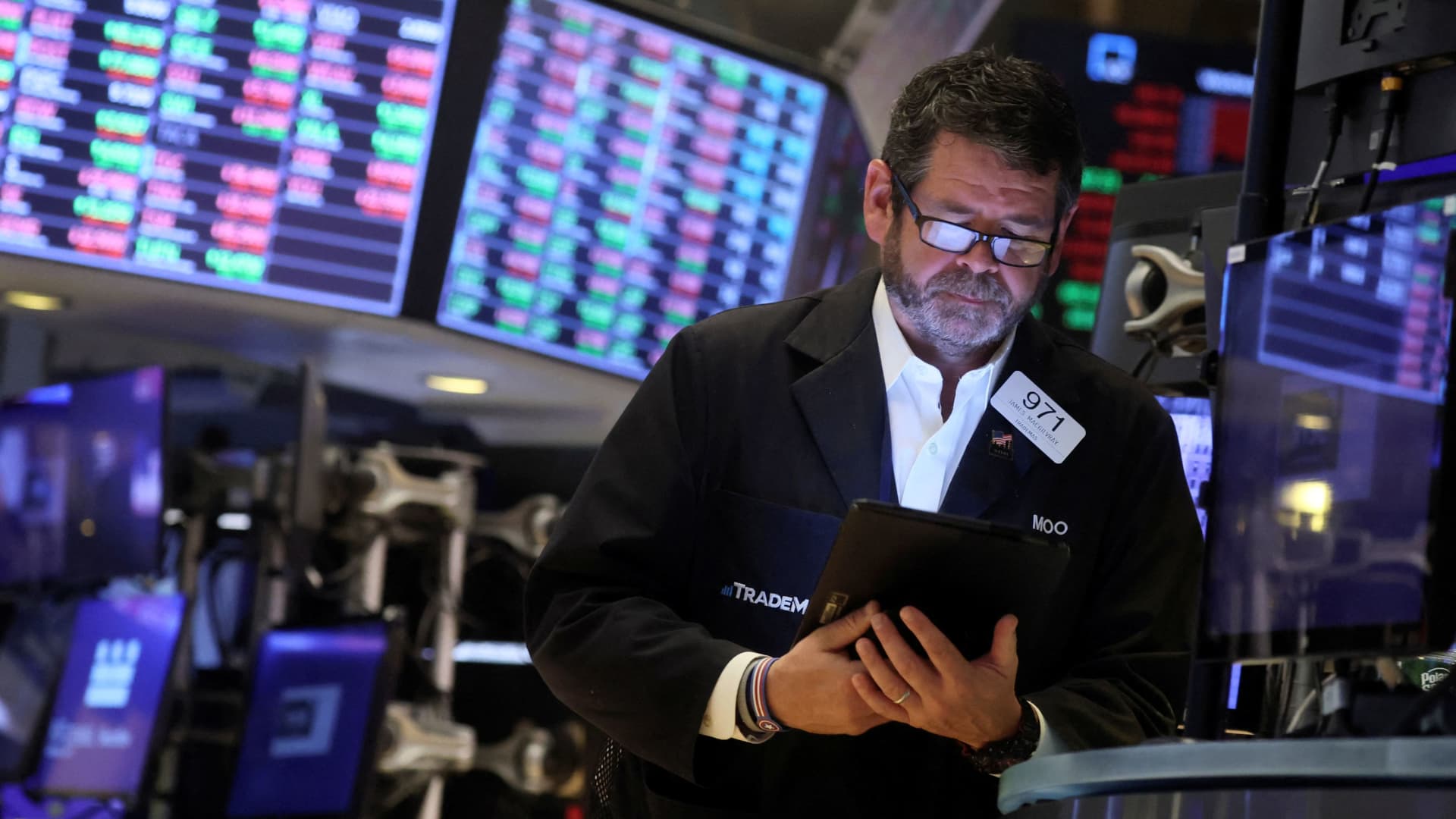 5 things to know before the stock market opens Monday, June 27