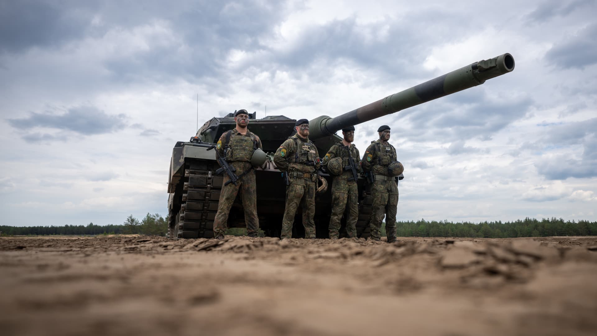 Russia’s neighbors fear NATO’s defense plans are not fit for purpose and they co..