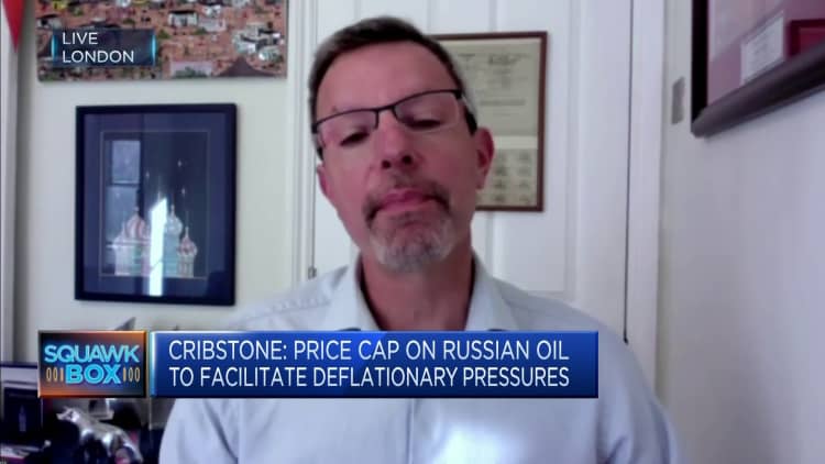 Strategist says proposed price cap on Russian oil exports likely to benefit India and Turkey