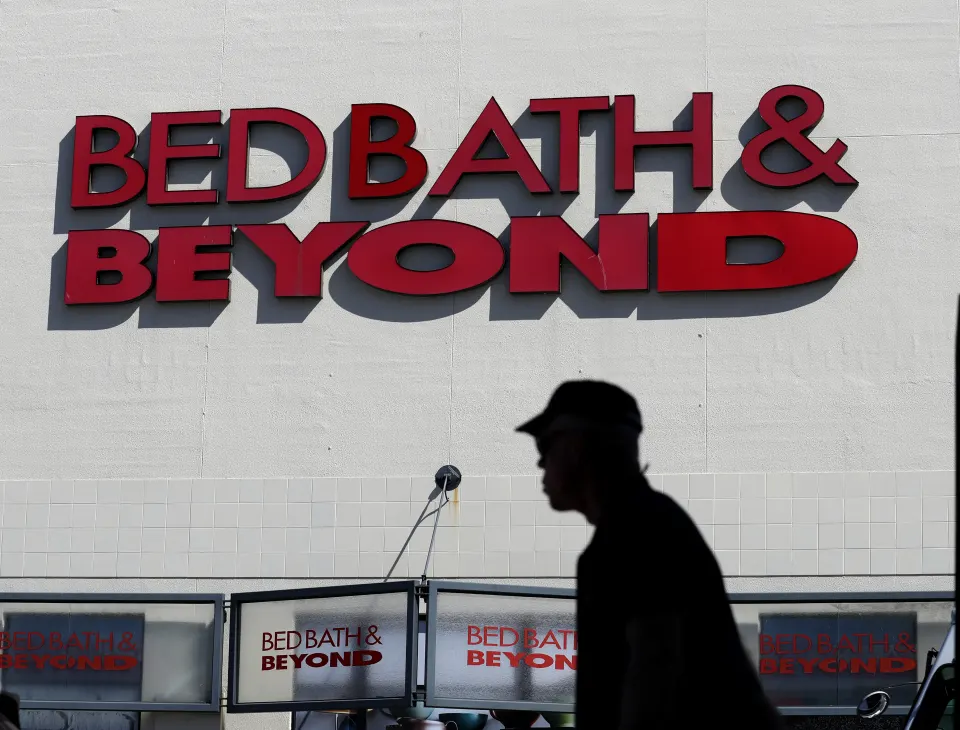 Bed Bath & Beyond replaces CEO in leadership shakeup as retailer's sales plummet