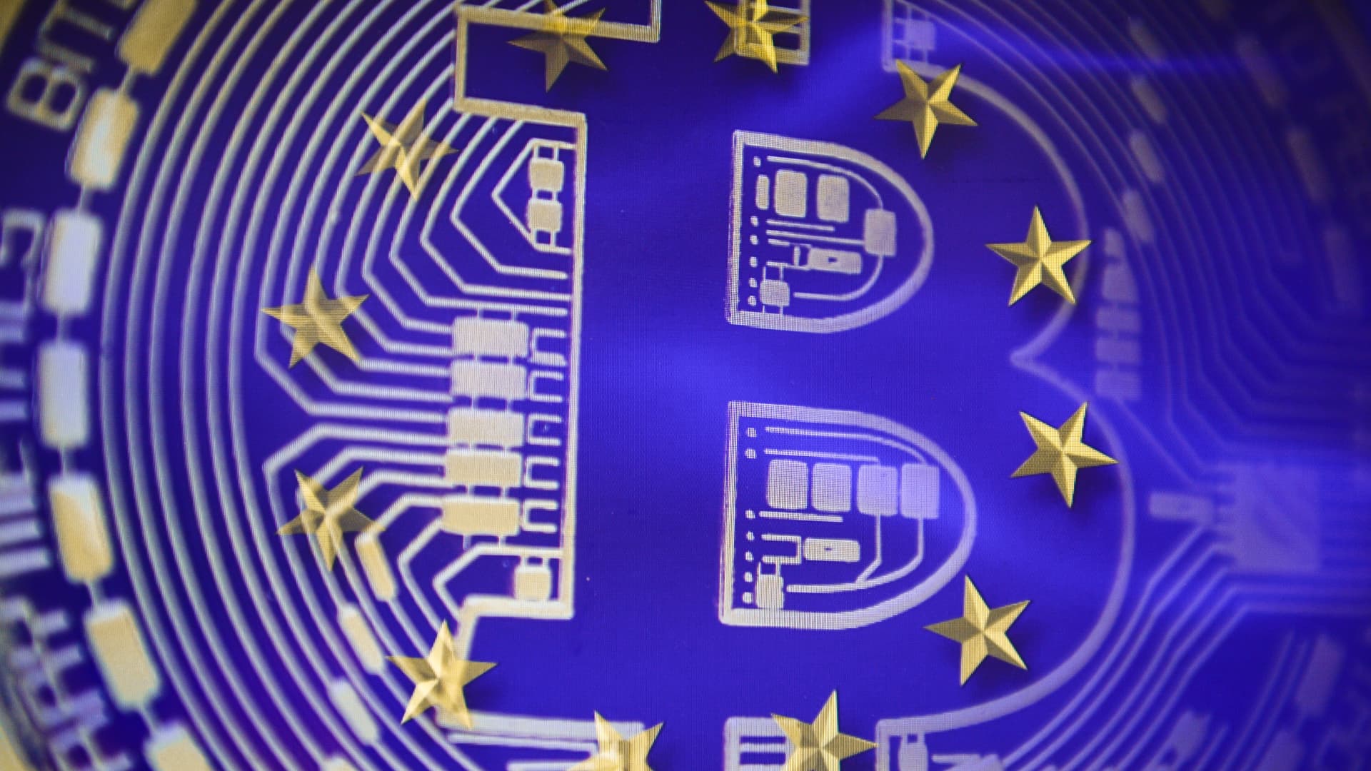UE concorda em lidar com o marco da regulamentação de criptomoedas MiCA
