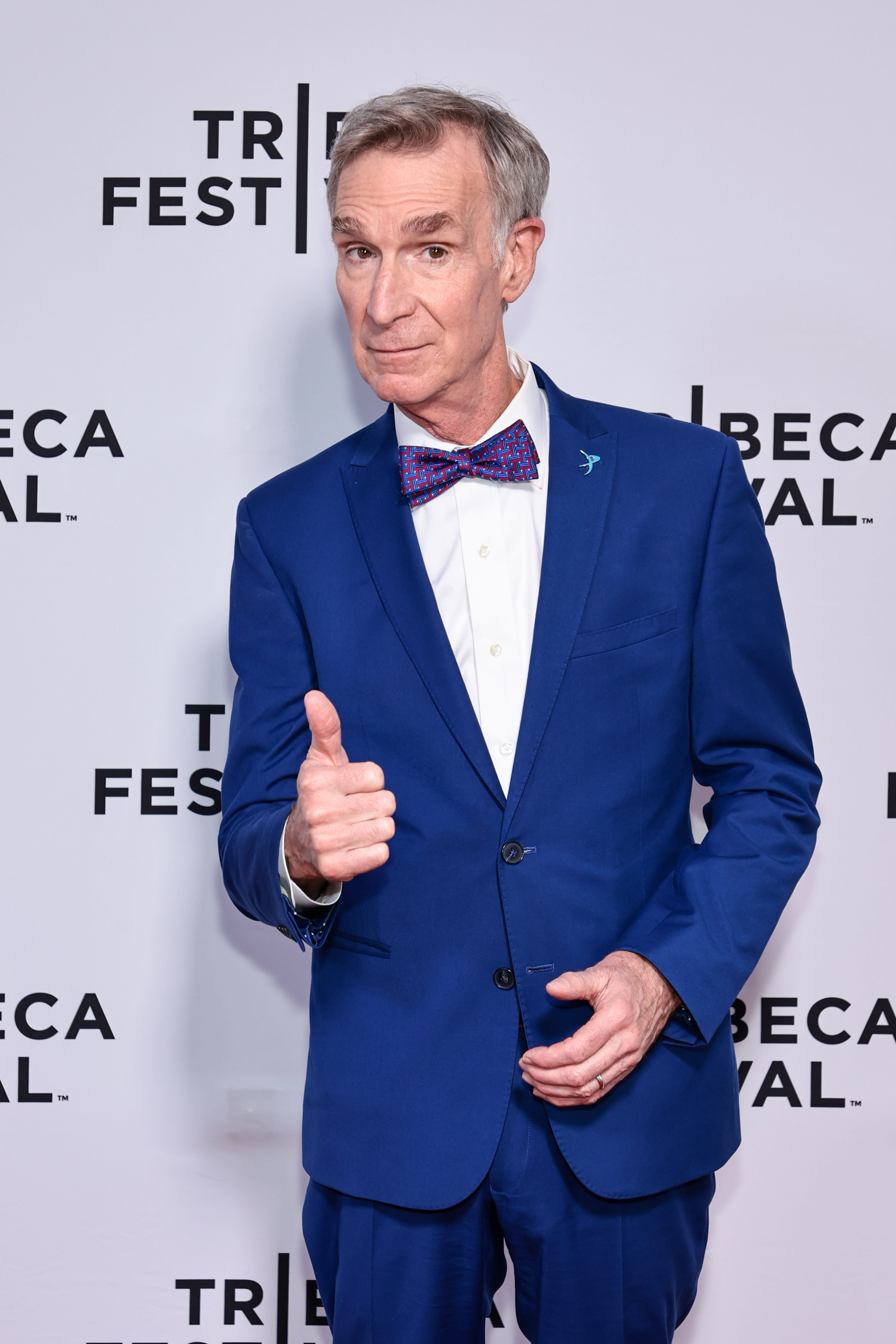 Comment Bill Nye a expliqué au Google Bard comment l’IA peut aider à sauver le monde