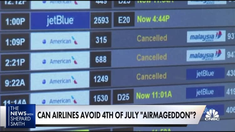 Airlines hope to avoid July 4th disaster