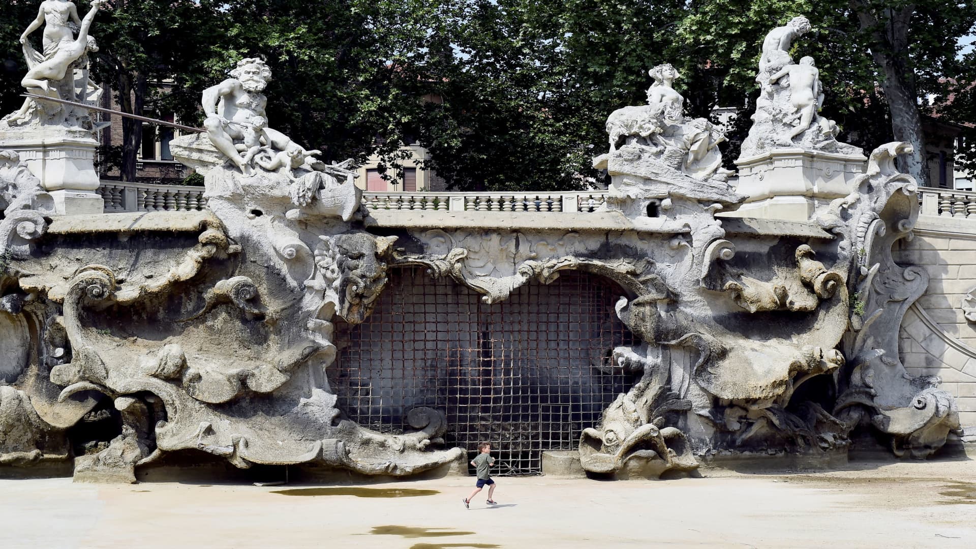 The Fountain of the Months (Fontana dei Mesi) is pictured closed to avoid wasting water, in the Valentino Park, Turin, Italy June 19, 2022. 