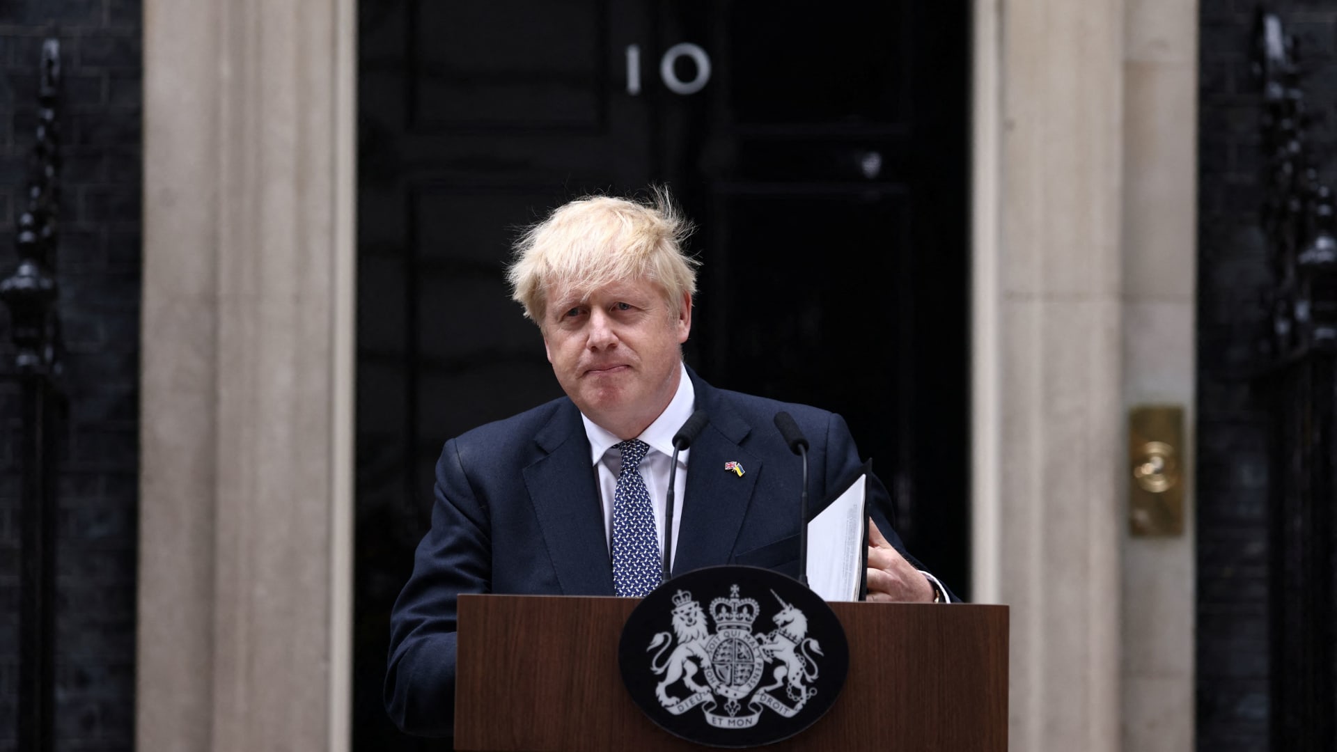 UK prime minister Boris Johnson resigns