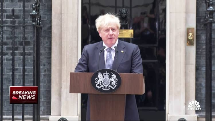 UK PM Boris Johnson announces resignation, will serve until new leader appointed