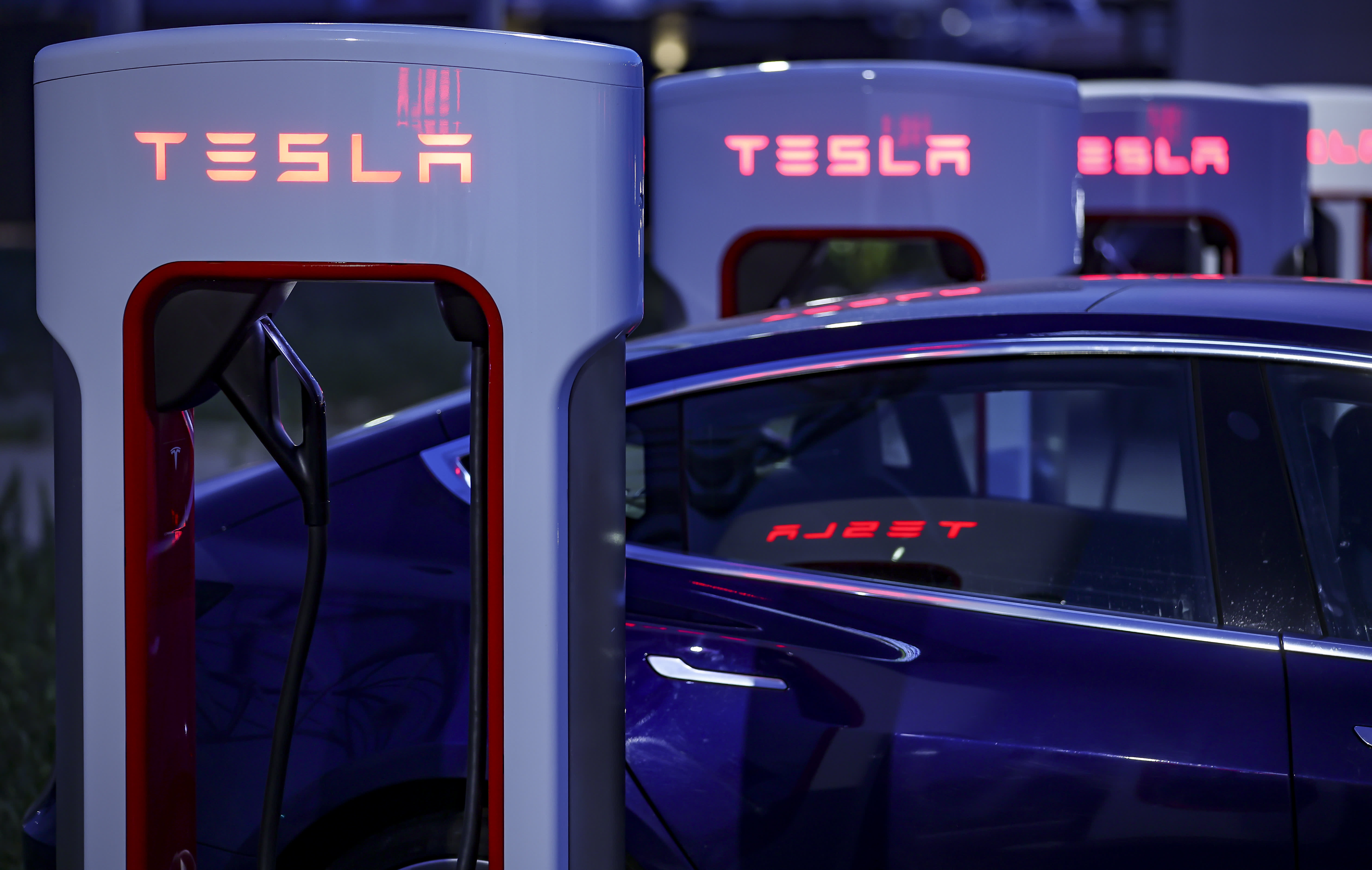 Tesla stock 'holiday coal' will turn into 'diamond' over long term, Canaccord Genuity says
