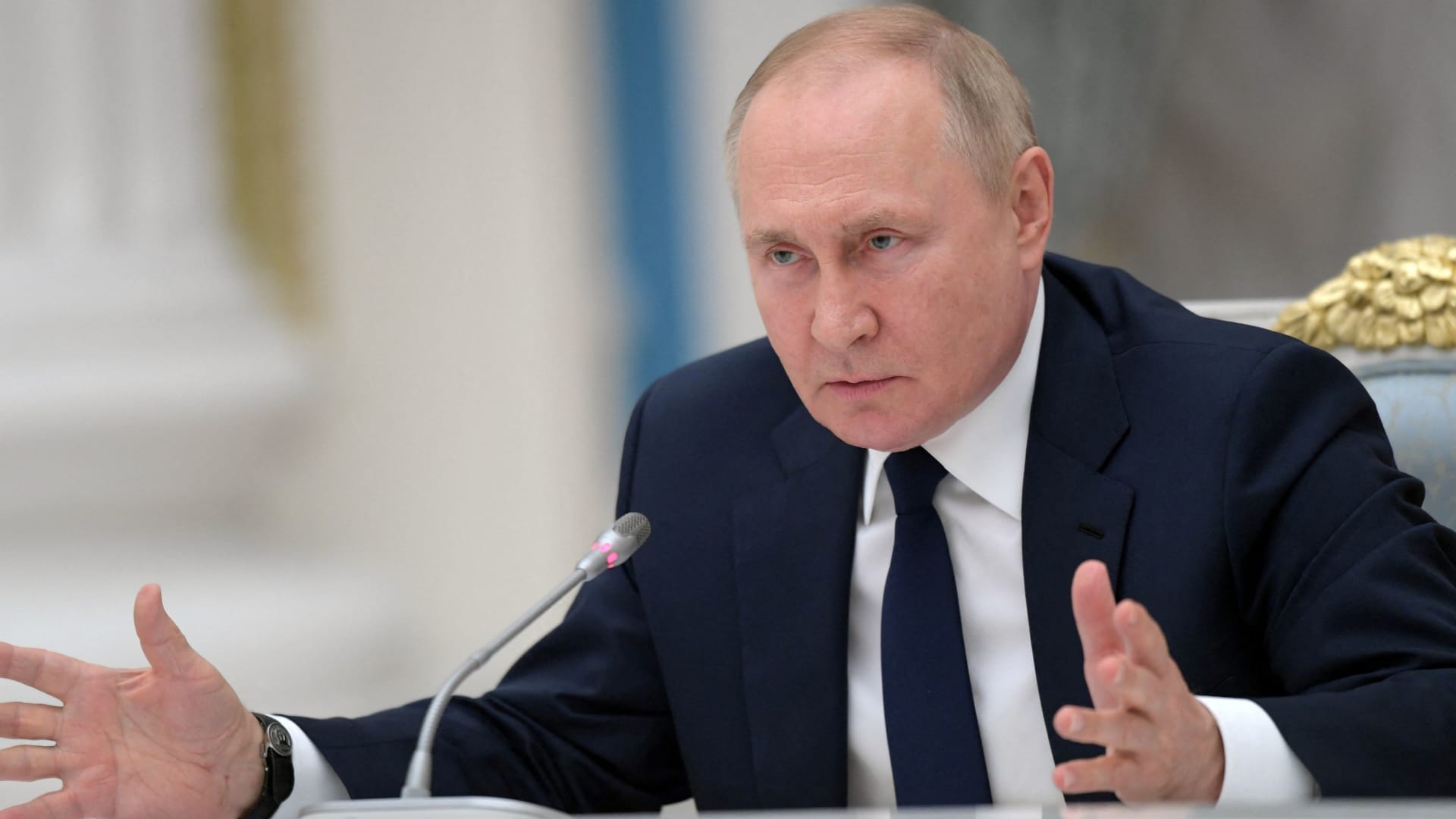 Russia faces ‘economic oblivion’ despite claims of short-term resilience, economists say