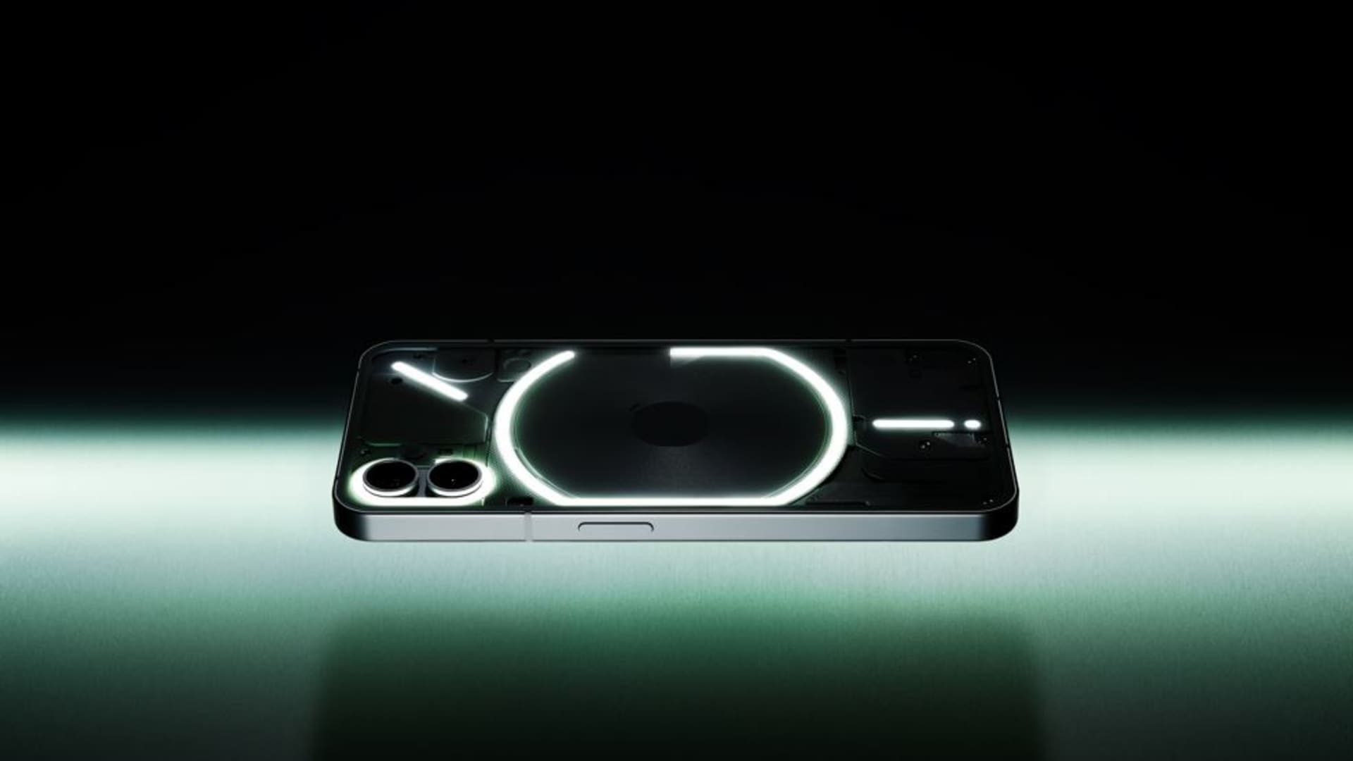 OnePlus mede-oprichter Carl Pei keert terug naar de smartphone