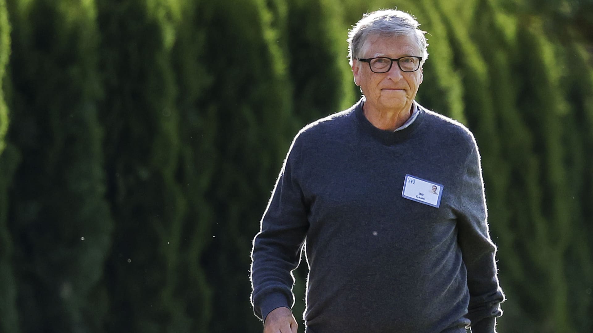 Bill Gates, co-founder of Microsoft and Chair of the Gates Foundation, walks to a morning session during the Allen & Company Sun Valley Conference on July 08, 2022 in Sun Valley, Idaho.