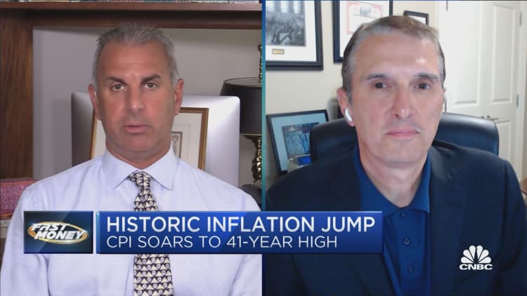 100 basis point hike is straight ahead due to hot inflation, says market researcher Jim Bianco