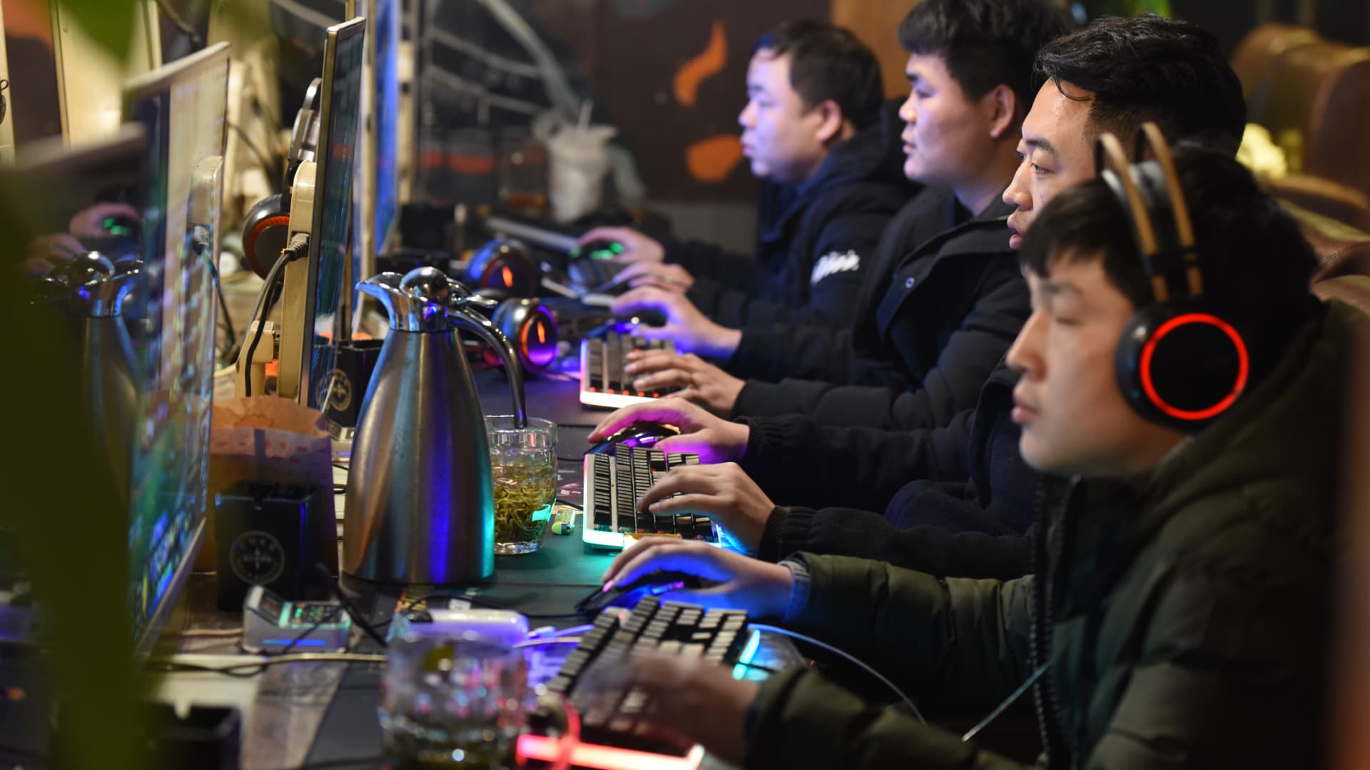 China remains the world’s largest e-sports market despite gaming crackdown