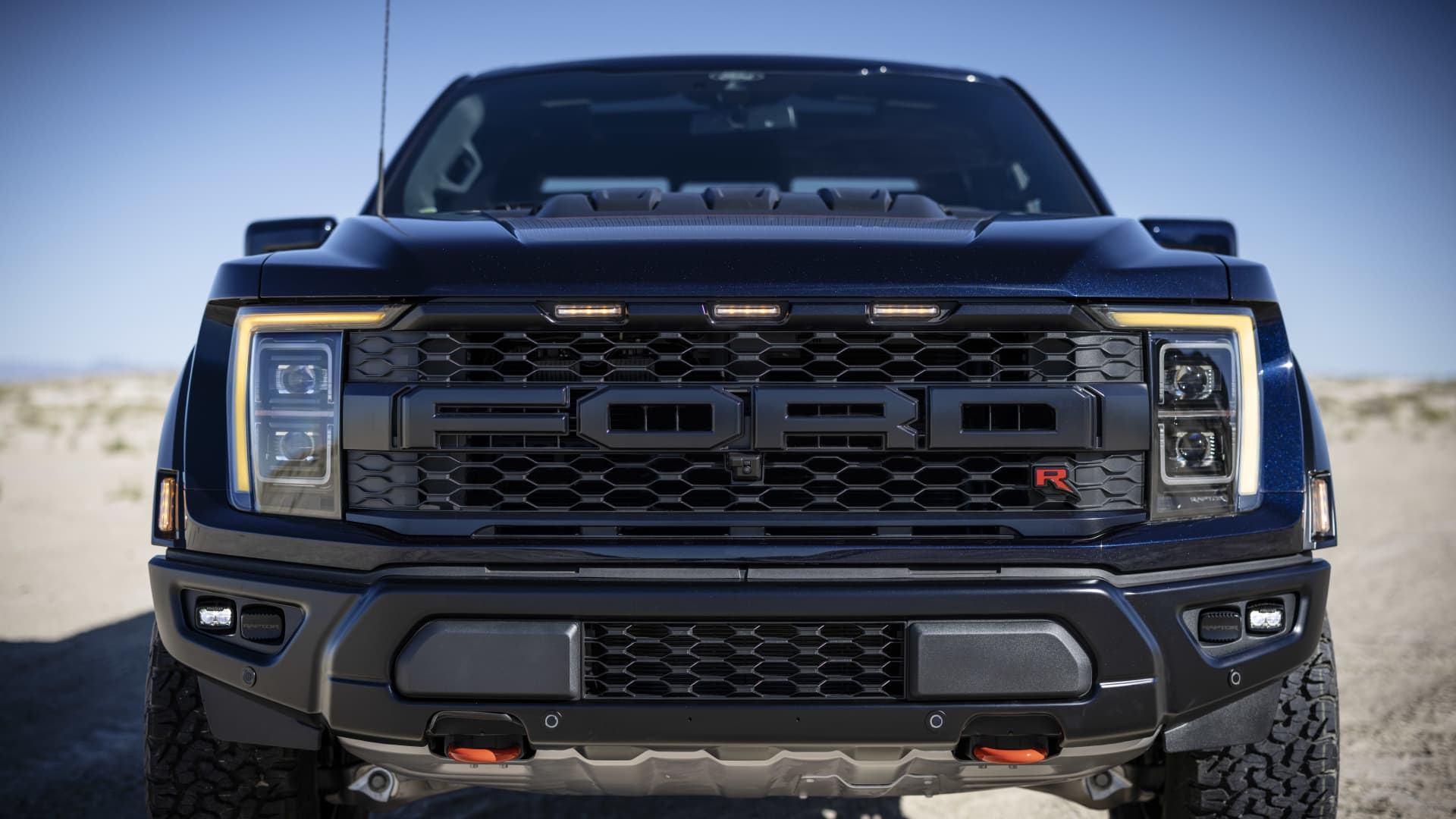 Ford unveils new F-150 Raptor R pickup with 700 horsepower Auto Recent