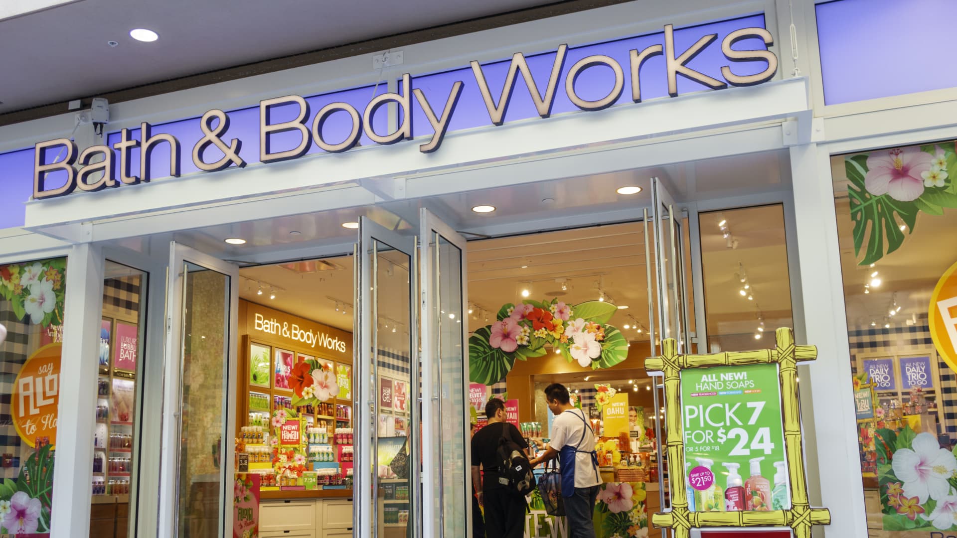 Bath and Body Works’ stock surges after it raises steering, beats on earnings