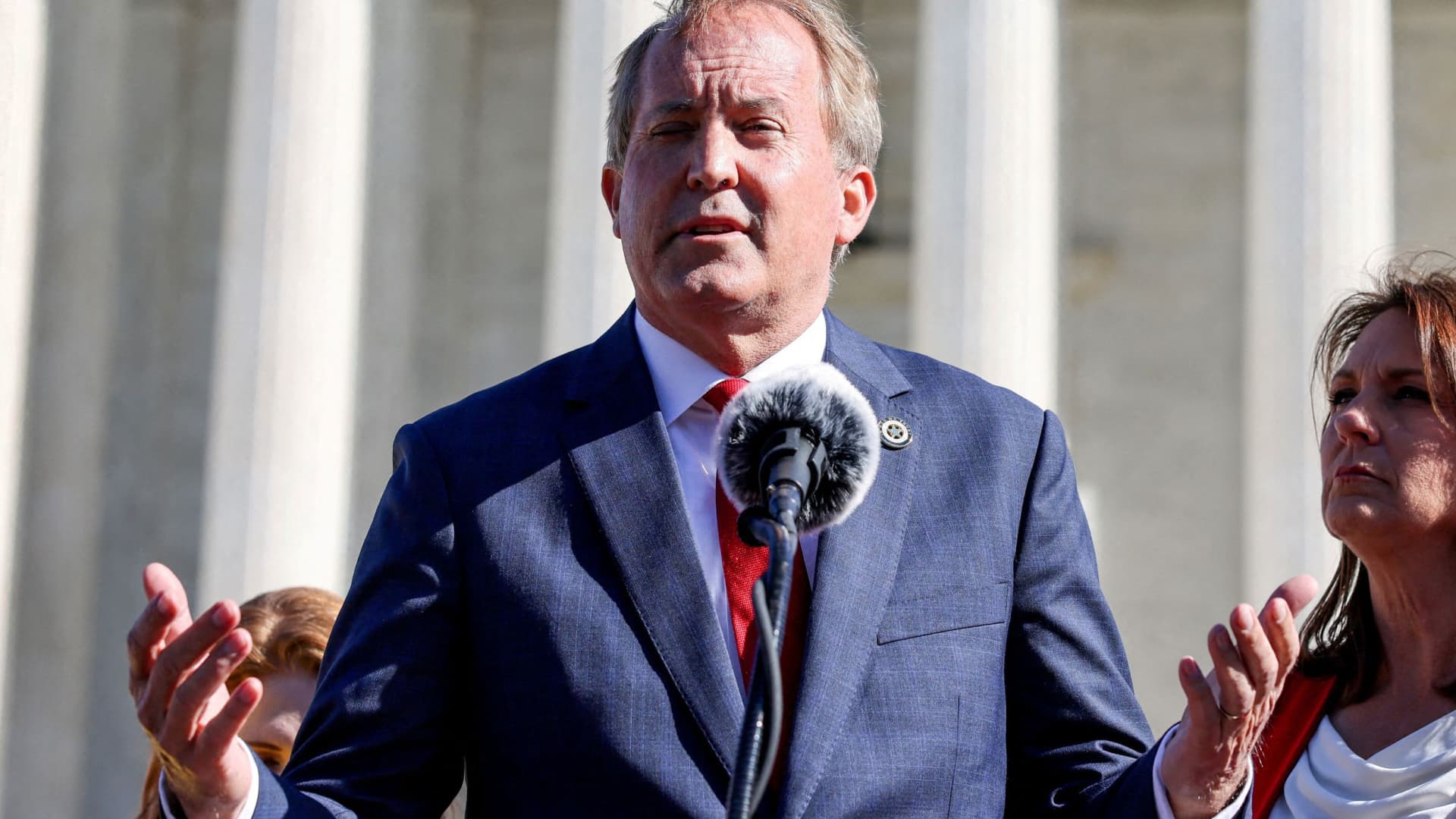 Fight still ahead for Texas' Ken Paxton after historic impeachment deepens GOP divisions