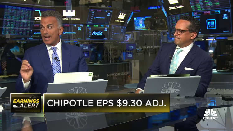 Chipotle shares jump, despite revenue miss