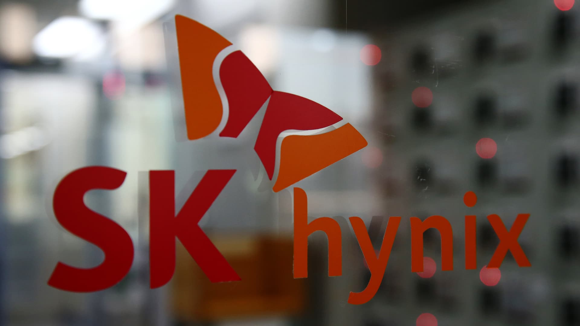 SK Hynix will pave the way for a new US chip packaging factory next year