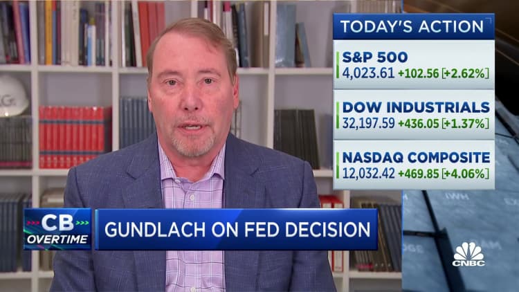 The Fed is no longer behind the curve, says DoubleLine CEO Jeffrey Gundlach