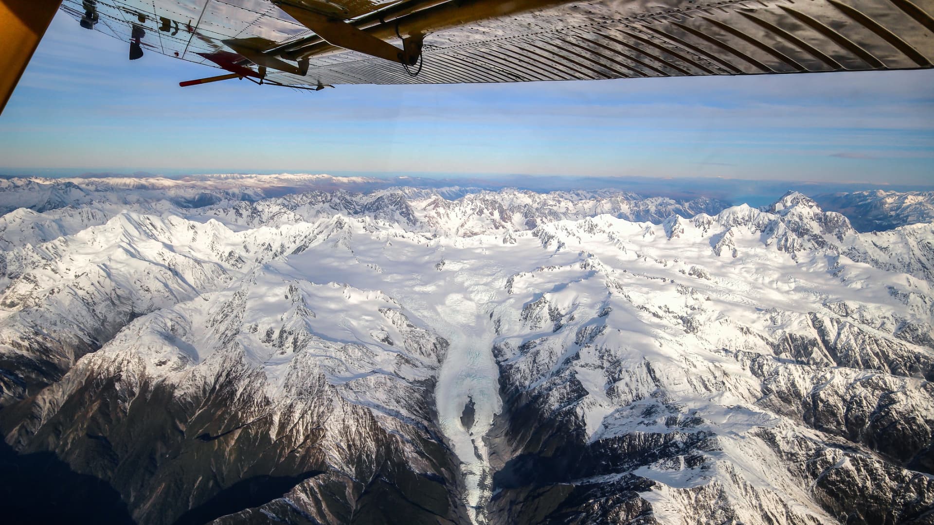 A helicopter flight above the Franz Josef Glacier.