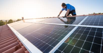 The homeowner basics of financing solar power for residential real estate 
