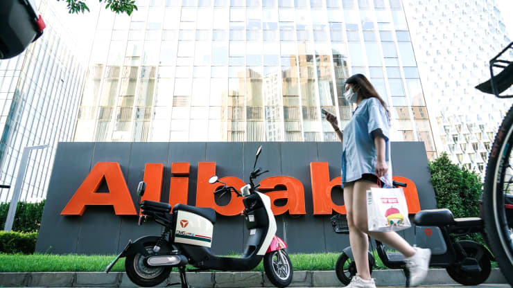 Alibaba shares pop 6% after earnings beat — but reports first flat revenue growth in history