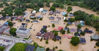 Appalachian floods kill at least 16 as rescue teams deploy