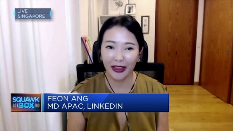 The employment rate in the Asia-Pacific region is still relatively high despite fears of a recession, says LinkedIn