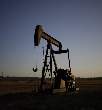 Oil rises on U.S. crude storage draw, Fed rate cut hopes
