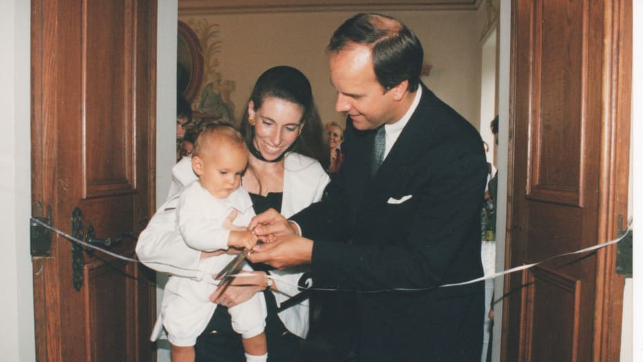 Alexandra and William Lobkowicz with baby William Rudolf opening their first exhibition in 1995.