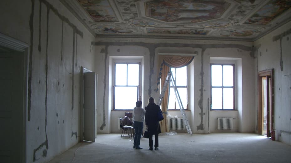 Alexandra Lobkowicz with a colleague observing the renovation of the Balcony Room of the Lobkowicz Palace, c. 2005.