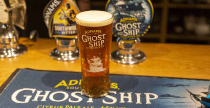 Here's why the price of a pint of beer in the UK is going through the roof