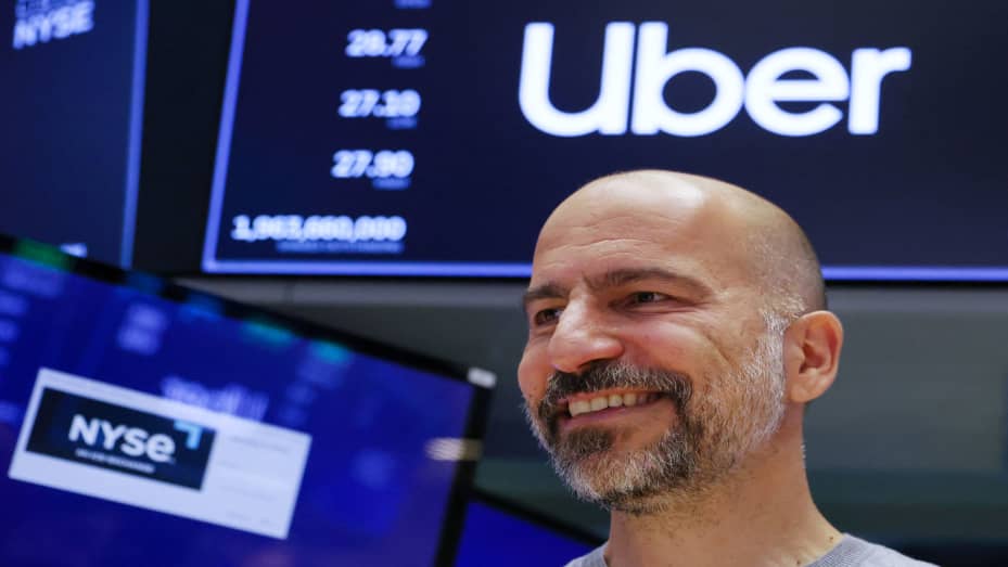 Uber CEO Dara Khosrowshahi reacts on the trading floor at the New York Stock Exchange (NYSE) in Manhattan, New York City, U.S., August 2, 2022. REUTERS/Andrew Kelly