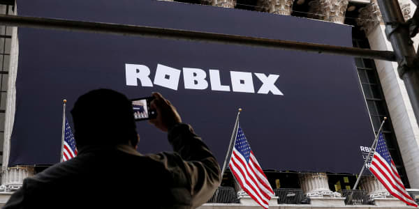 Sell Roblox as gaming stock can fall further from here, MoffettNathanson says