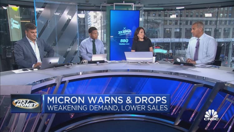 Semi slump: Micron warns