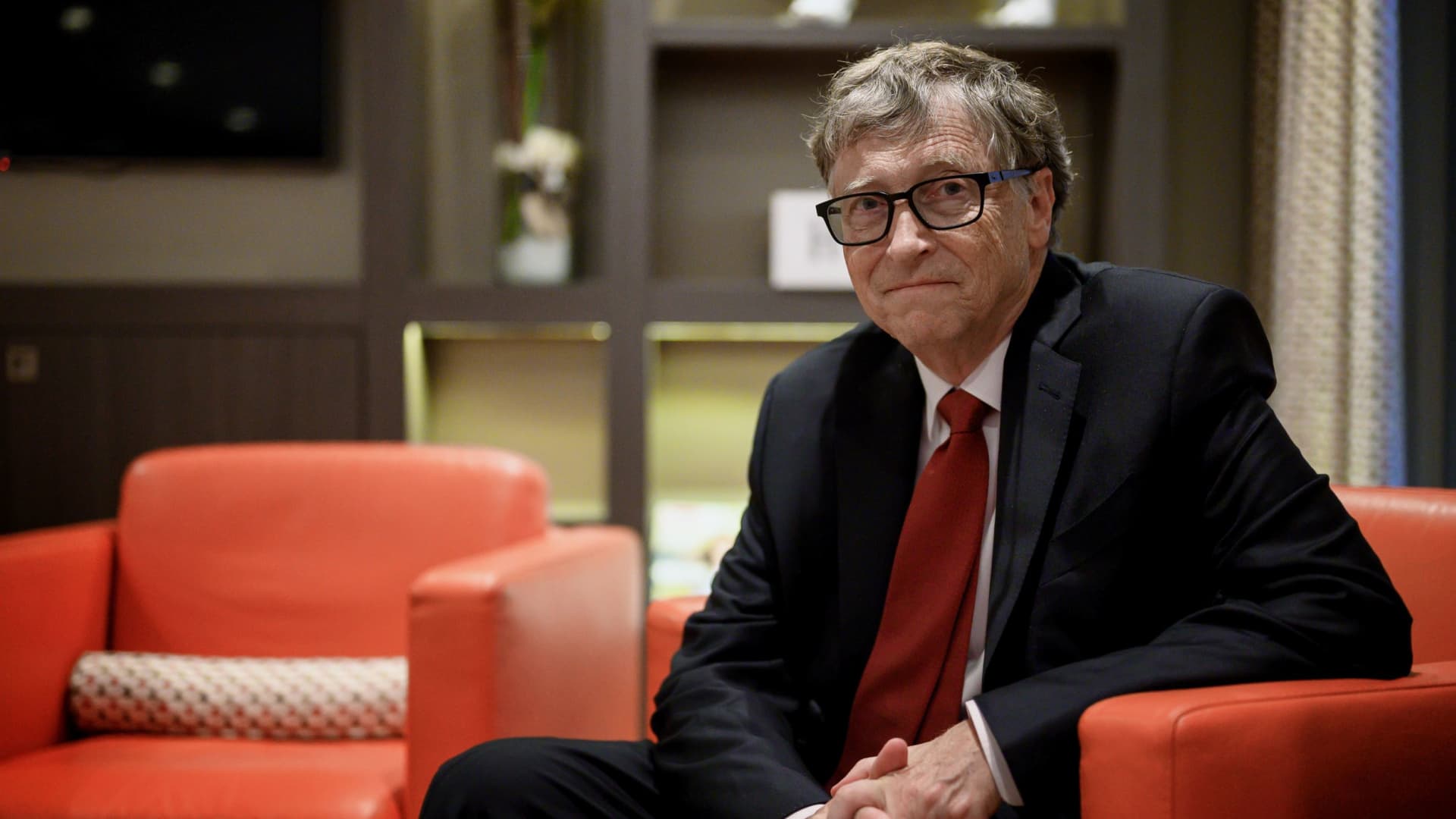4 things Bill Gates did wrong on his 1974 Harvard student resume, from experts: 'He even has his dorm room number'