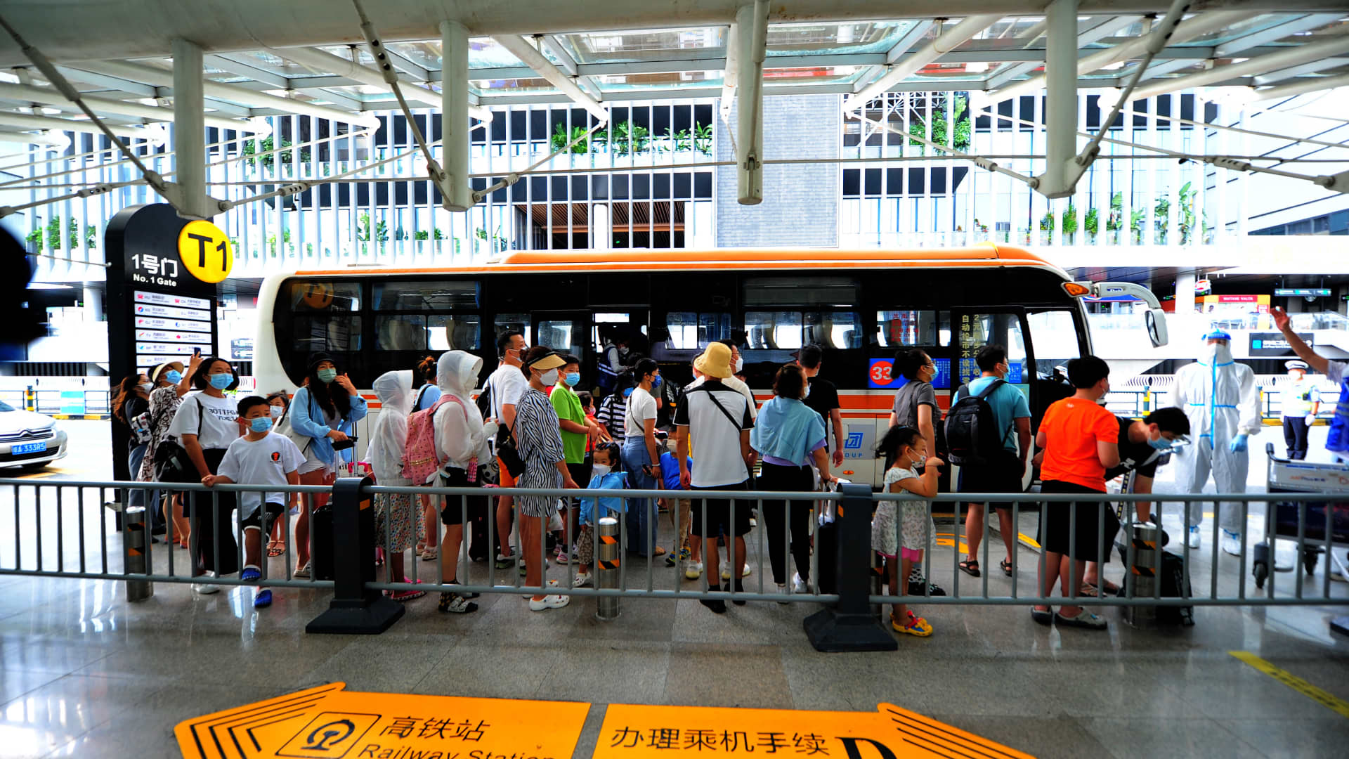 Tens of thousands of tourists were stranded in the resort city of Sanya, Hainan, this week as local Covid outbreaks prompted airlines to cancel flights.