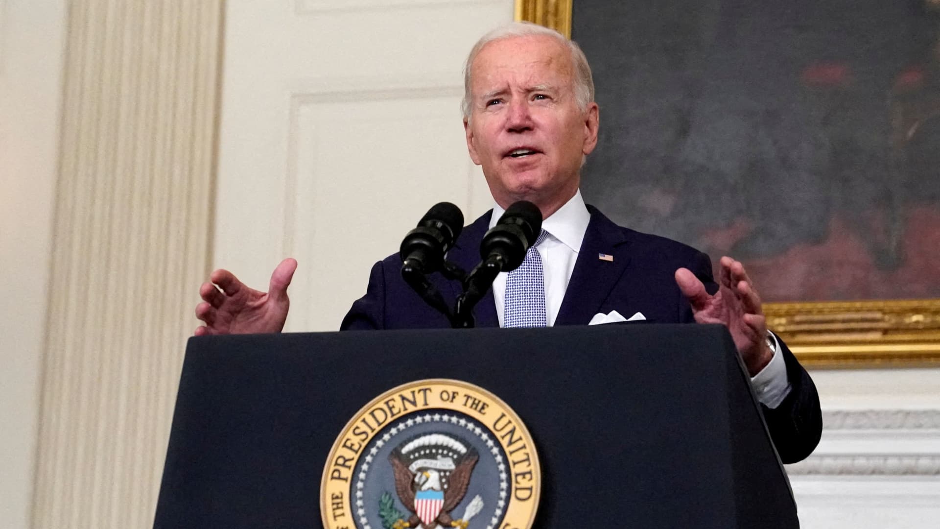 Watch live: Biden to sign Inflation Reduction Act into law, setting 15% minimum corporate tax rate