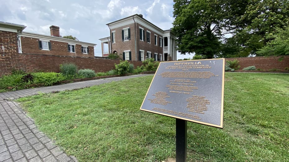 GM maintained and updated a historic plantation in Spring Hill, Tenn. called Rippavilla as part of a deal for land to build an assembly plant in the city in the 1980s.