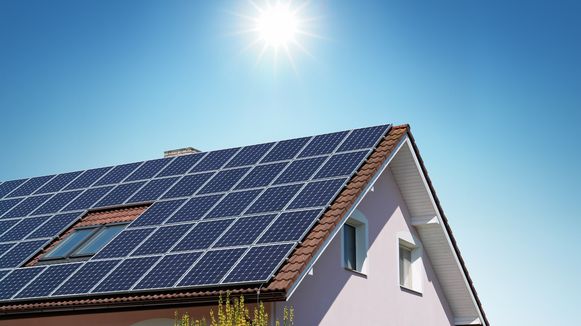 These solar power providers could gain up to 126% as market consolidation increases