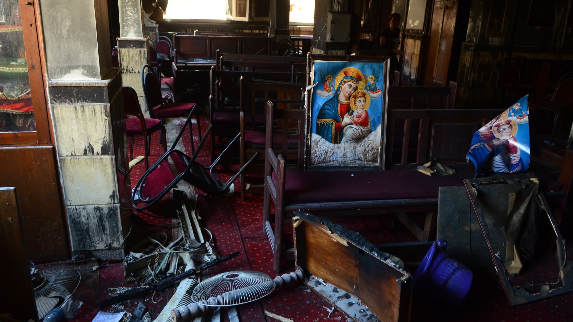 Fire at Coptic church in Cairo kills 41, hurts 14