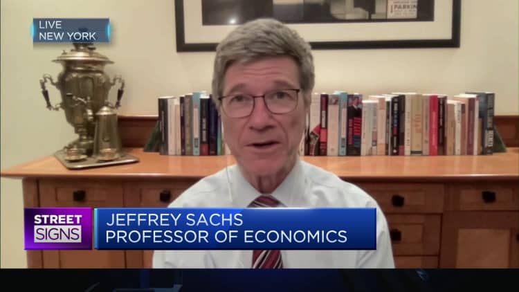 Expect the Fed to get aggressive as inflation won't simply disappear, says professor