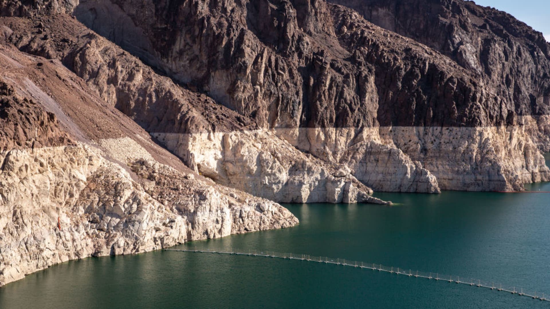 Feds call for water cutbacks ‘to avoid a catastrophic collapse’ of Colorado Rive..