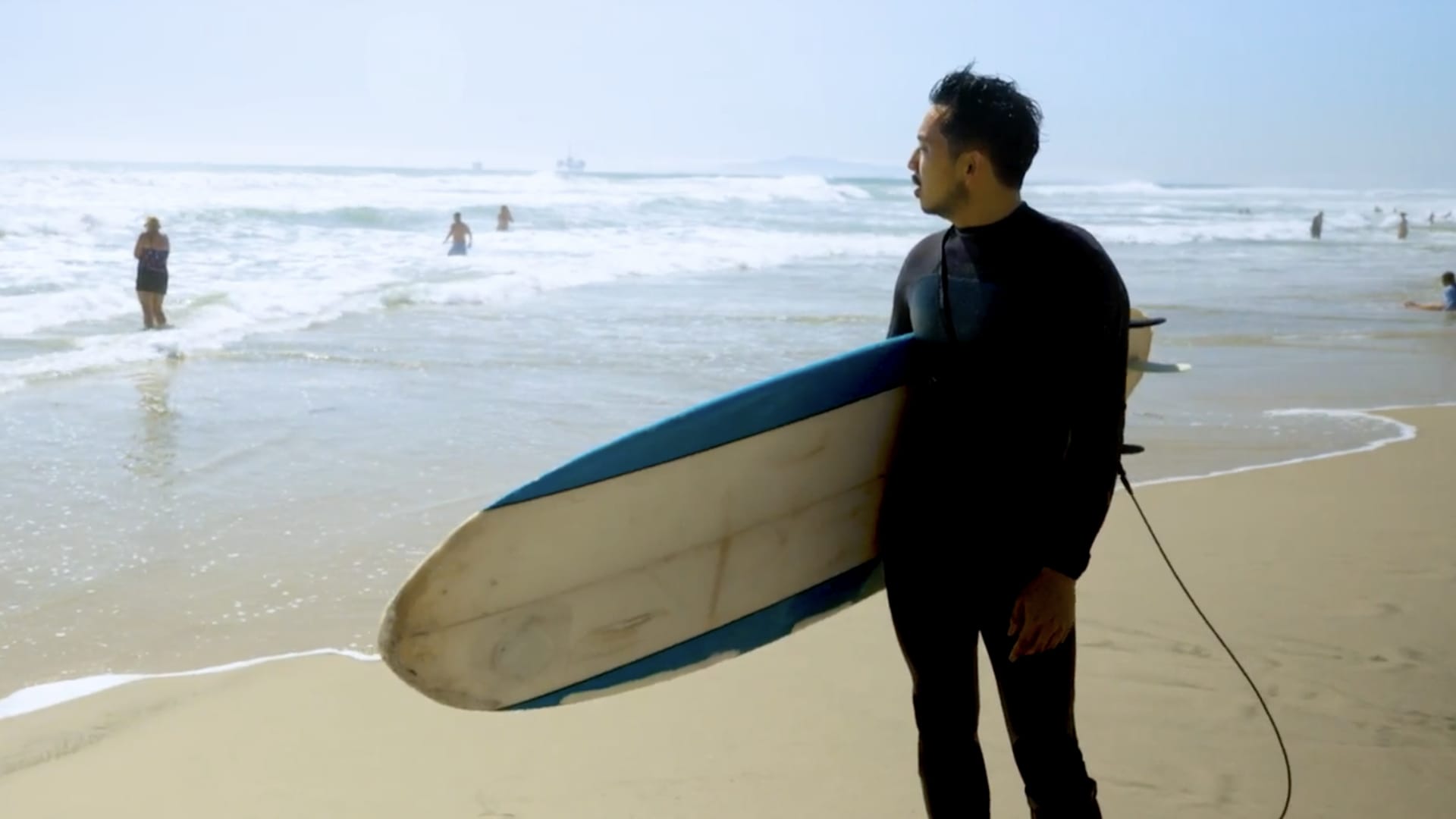 Moses Lin lives in Anaheim, California, and enjoys surfing at the beach.