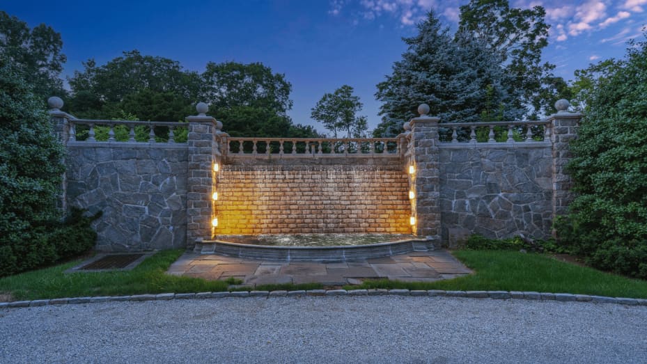 A portion of the estate's seven-foot stone wall that spans 1,500 feet.