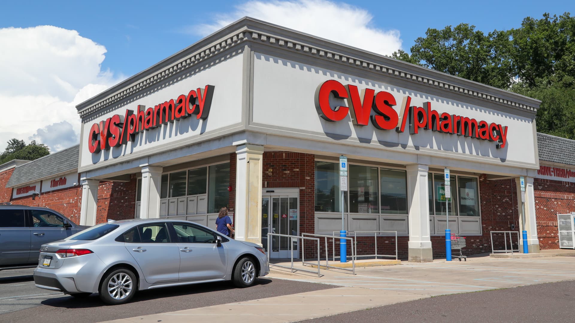 CVS to obtain property health and fitness giant Signify Well being for about $8 billion