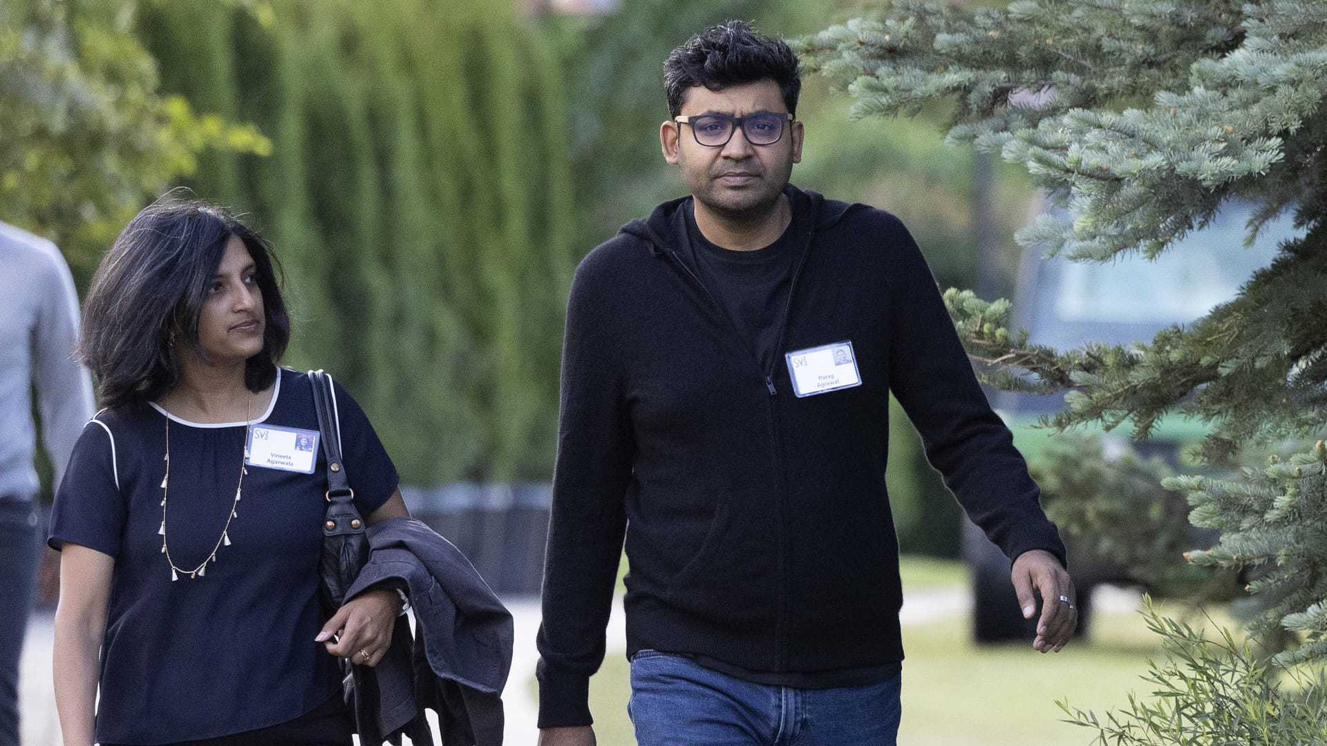 Parag Agrawal, CEO of Twitter, and his wife Vineeta Agarwal, walk to a morning session during the Allen & Company Sun Valley Conference on July 07, 2022 in Sun Valley, Idaho.