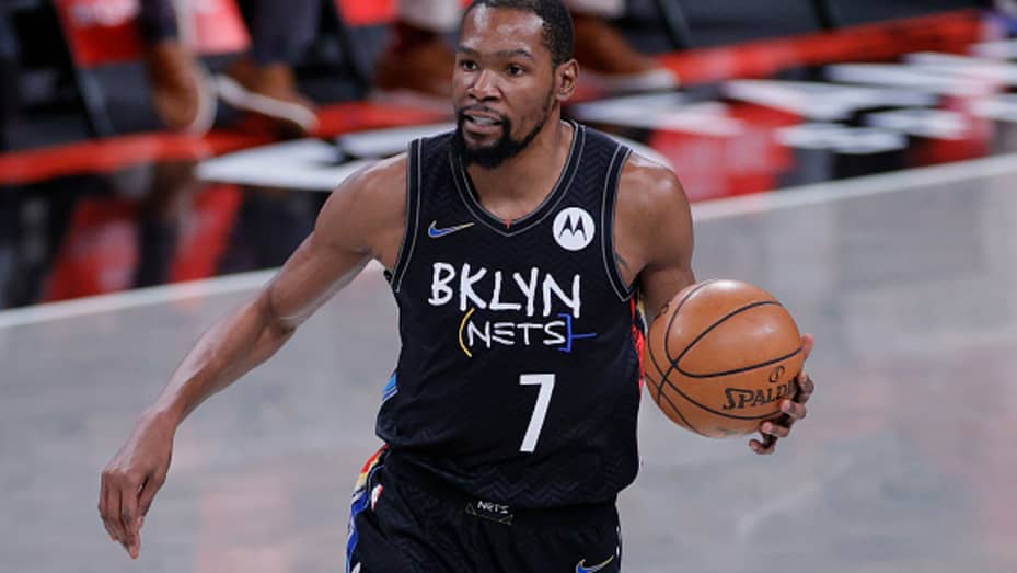 Kevin Durant is latest athlete to buy into Major League Pickleball