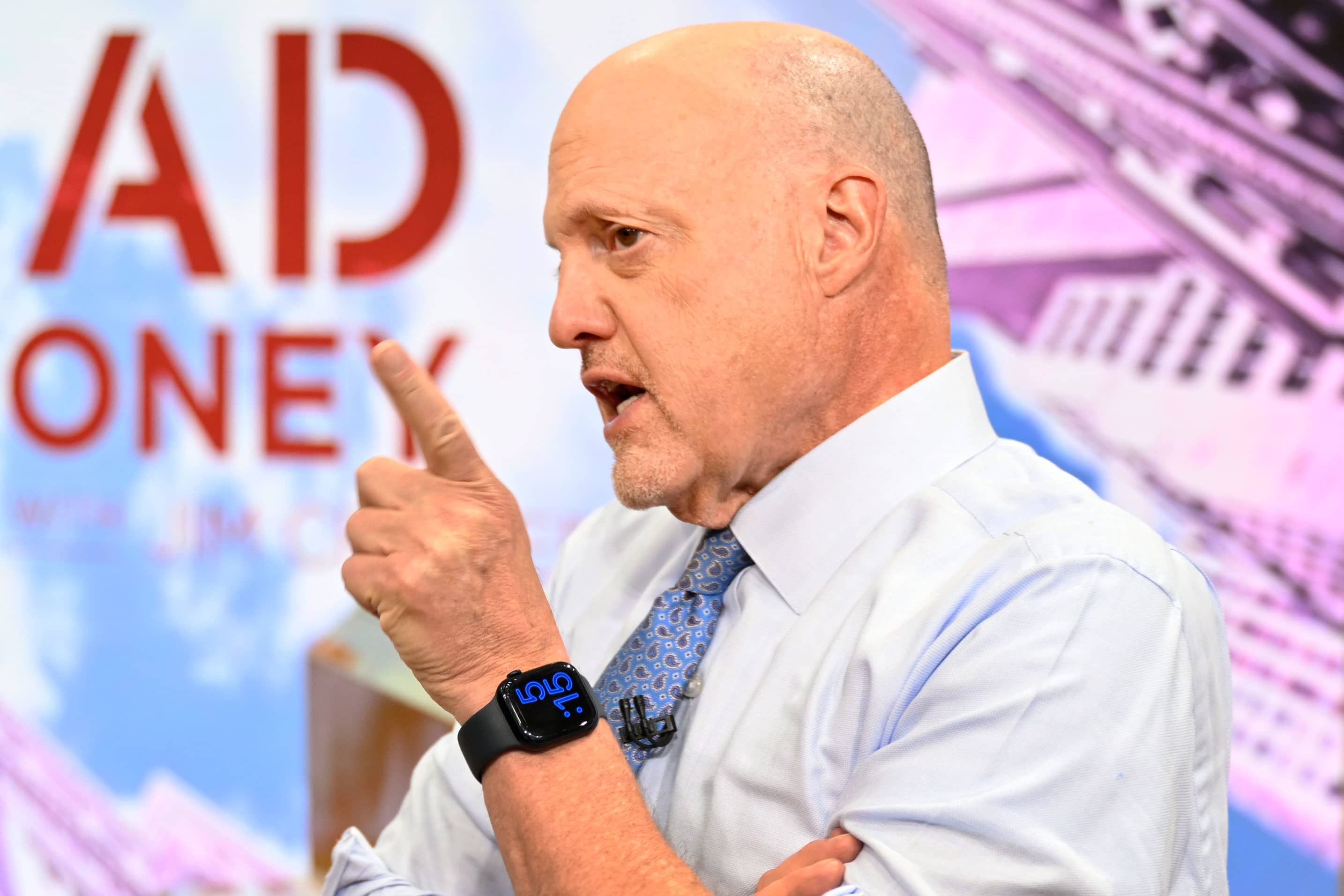 'Brace yourself, don't invest too much money' - why Cramer is growing worried about the market